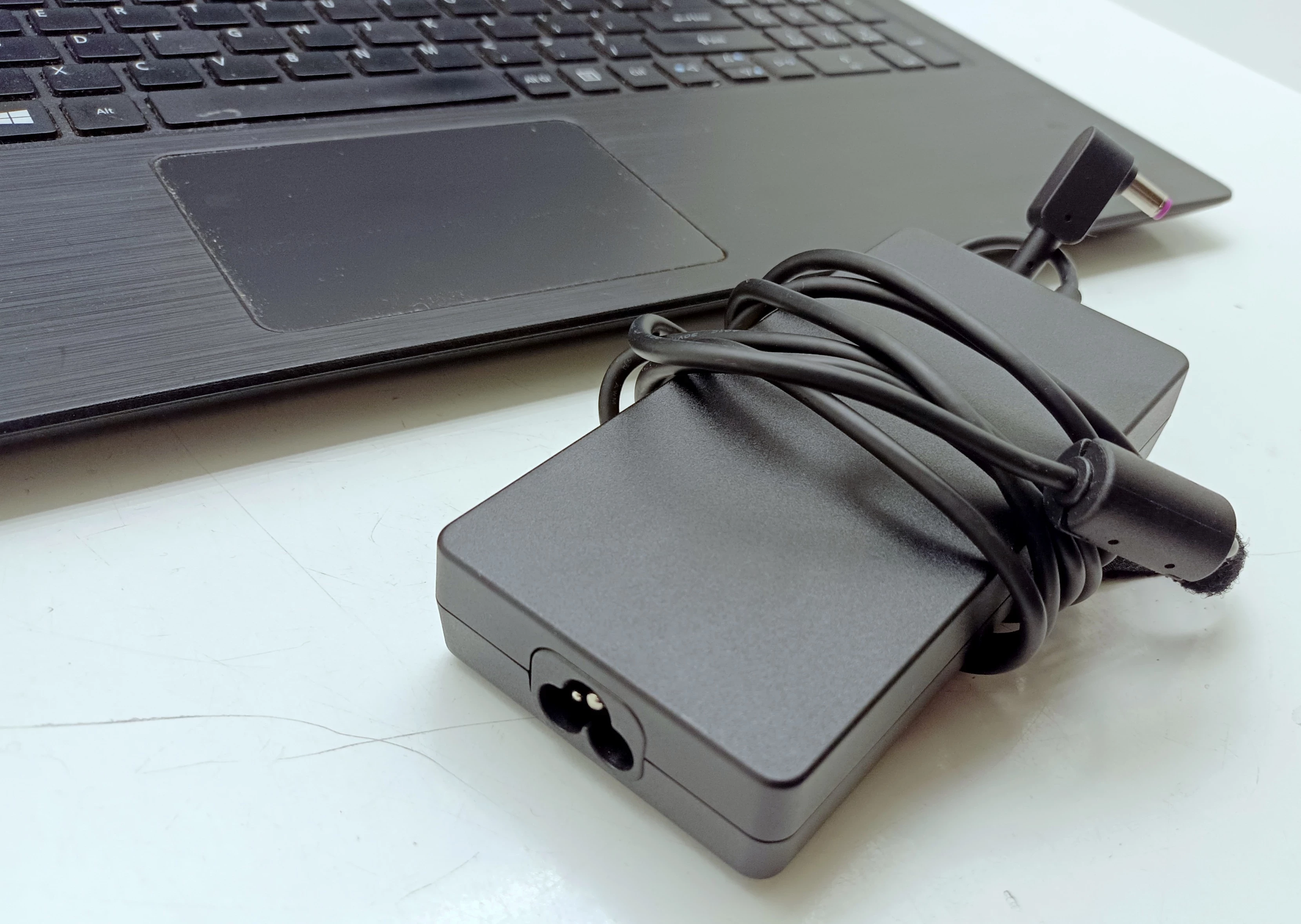 laptop-acer-aspire-3-a315-31-c3t4-n17q2-intel-opis-stan-11323-2