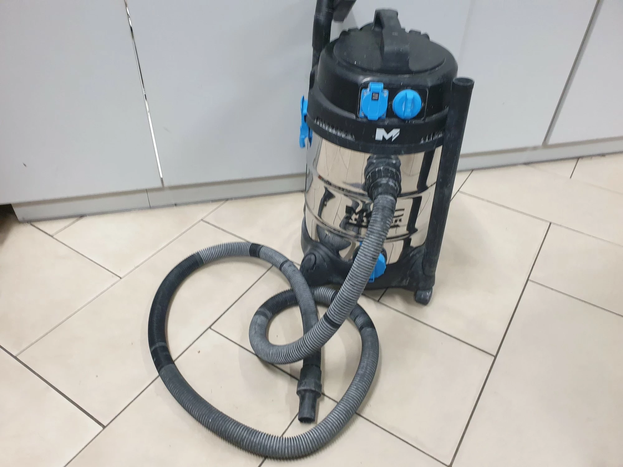 odkurzacz-przemyslowy-macallister-mewvp30l-1400-stan-11323-2