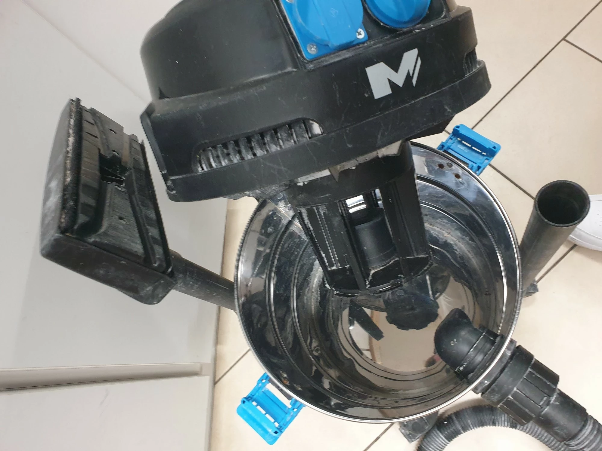 odkurzacz-przemyslowy-macallister-mewvp30l-1400-marka-248811-971557