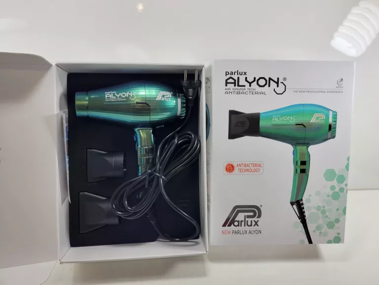 profesjonalna-suszarka-do-wlosow-parlux-alyon-poznanska-15-wronki