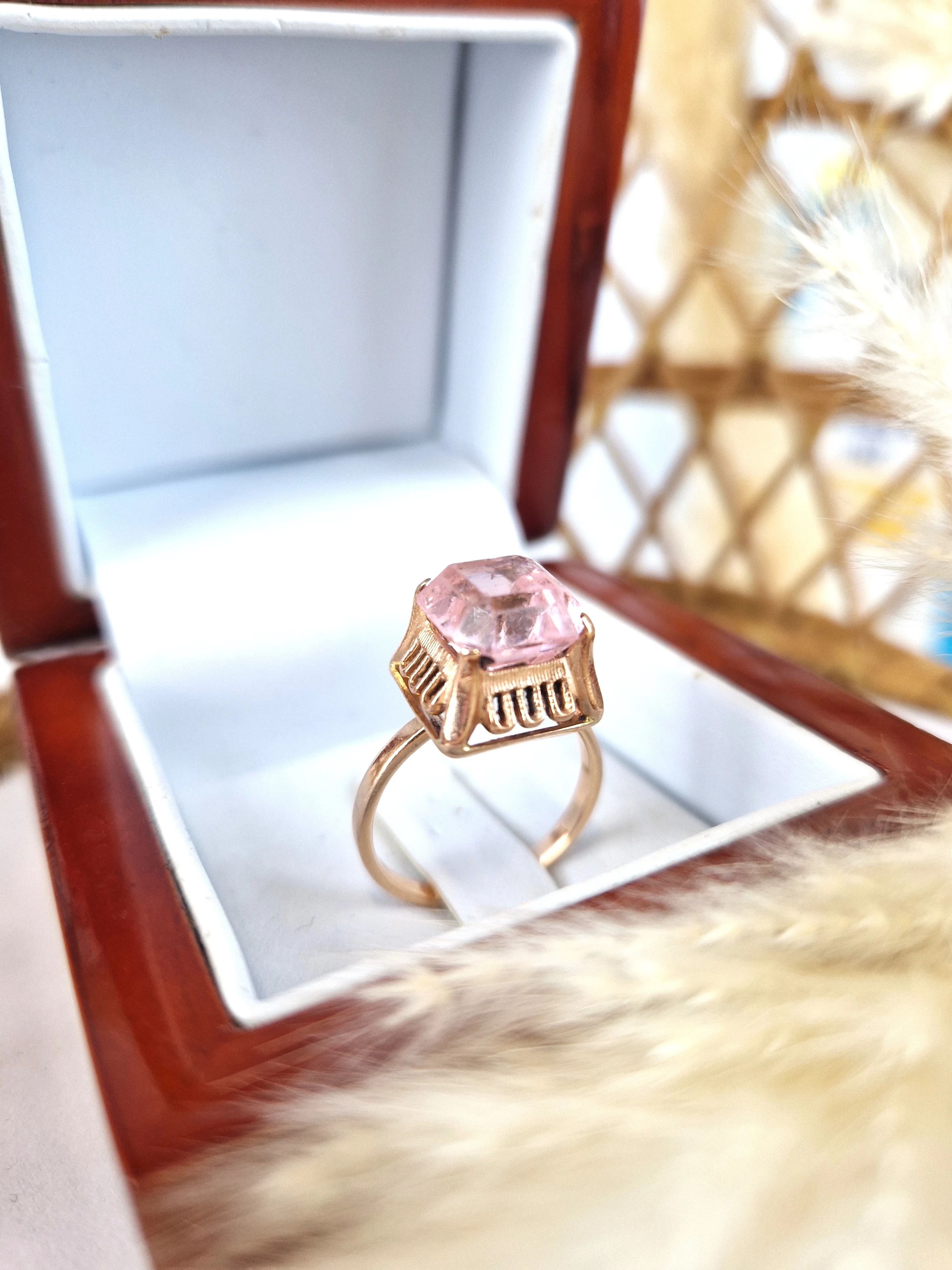 wyrob-jubilerski-uzywany-pierscionek-z-oczkiem-553-585-marka-226434-1704211