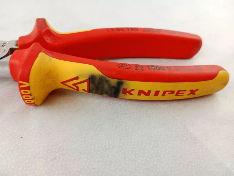 szczypce-do-sciagania-izolacji-knipex-marka-127509-16