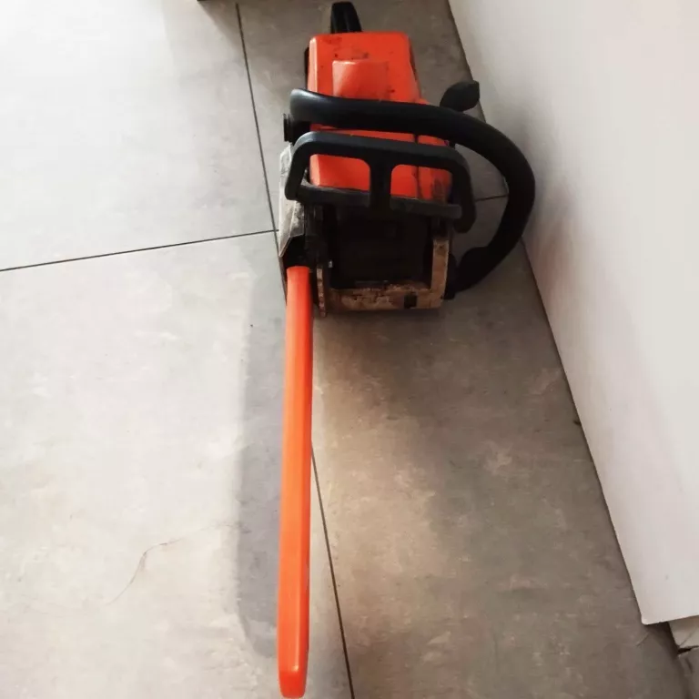 pila-spalinowa-stihl-ms-180-kod-producenta-23