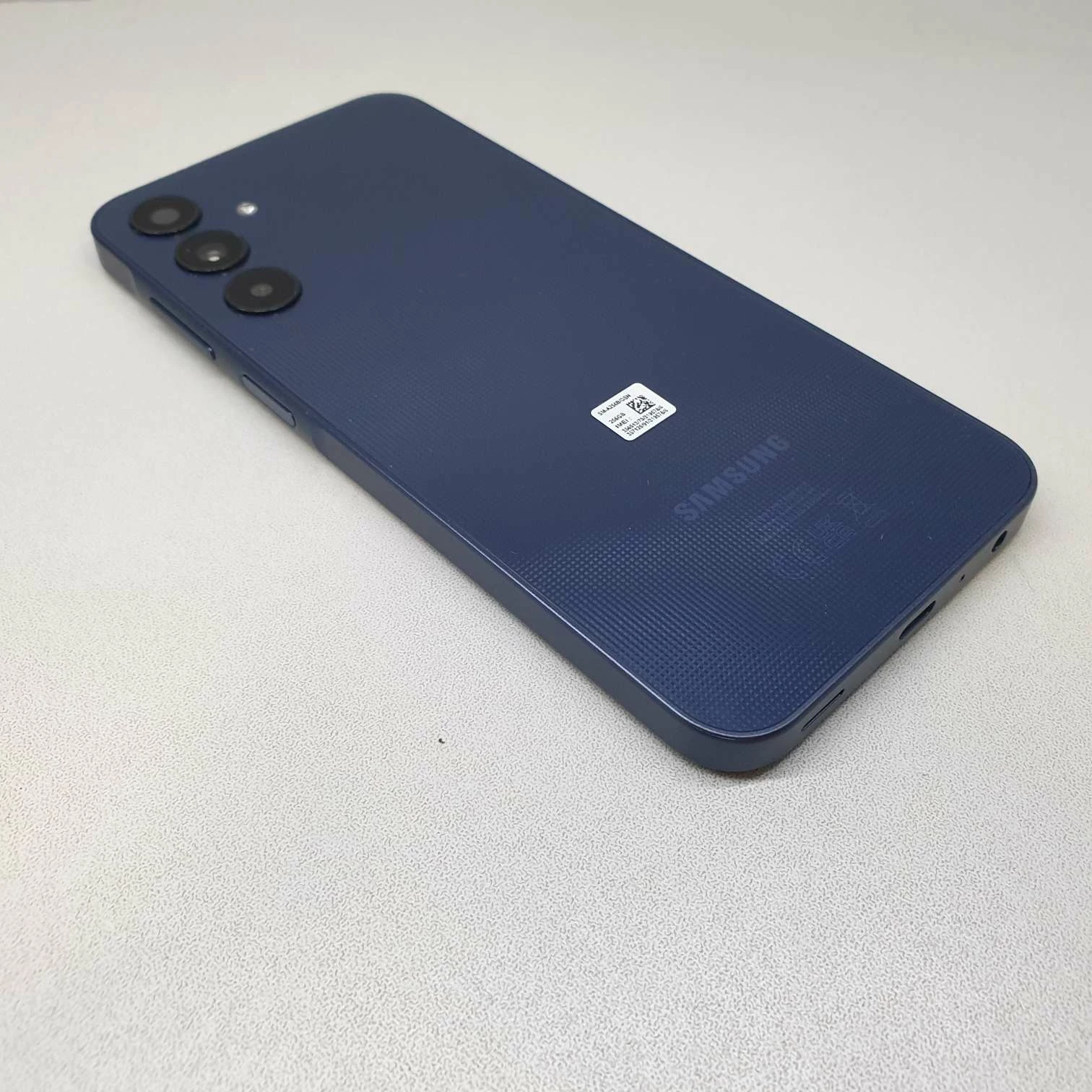 telefon-samsung-galaxy-a25-5g-komplet-pamiec-ram-202865-214113