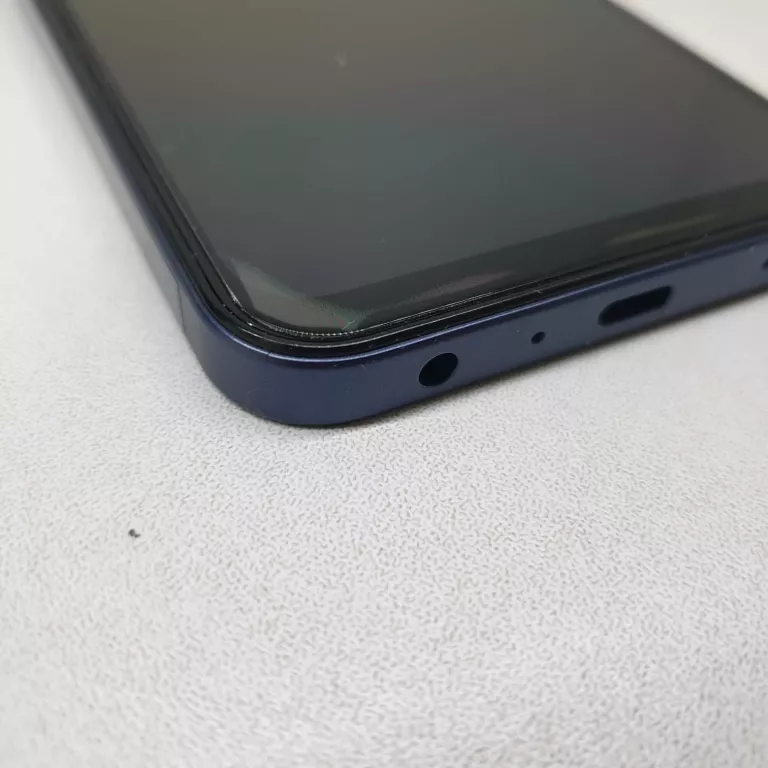 telefon-samsung-galaxy-a25-5g-komplet-przekatna-ekranu-650