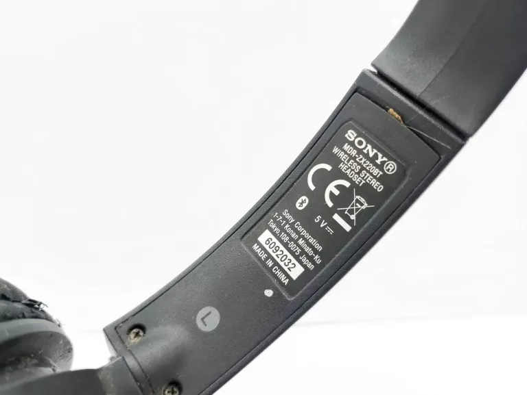 SŁUCHAWKI NAUSZNE BT SONY MDR-ZX220BT
