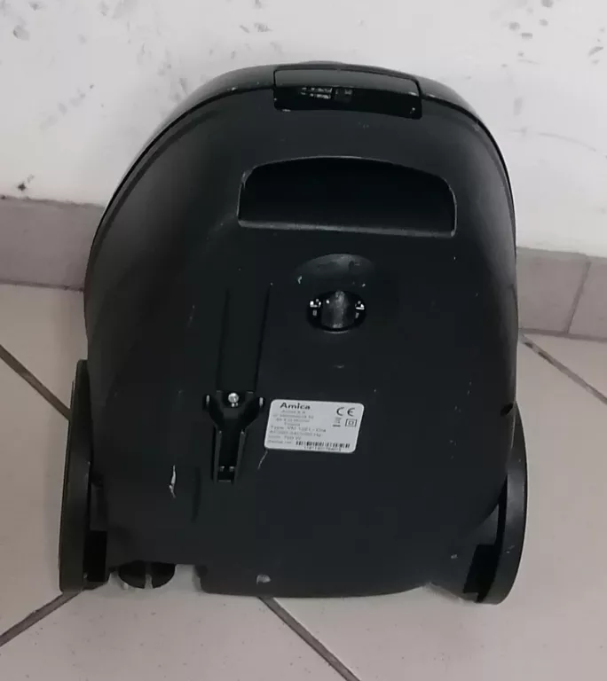 ODKURZACZ AMICA VM 1021