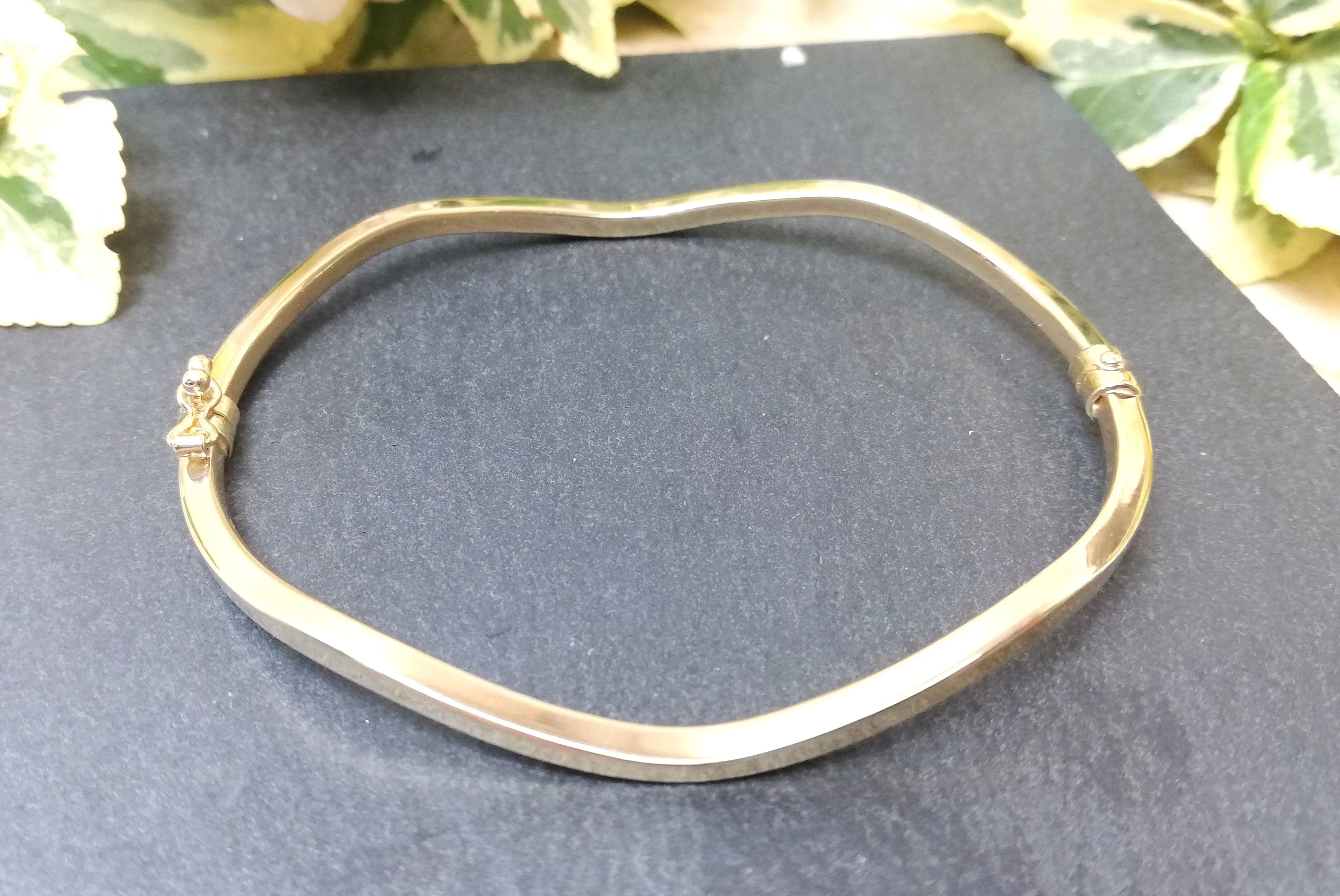 zlota-bransoletka-sztywna-fala-425gr-585-5565cm-sr-ean-gtin-5901050627474