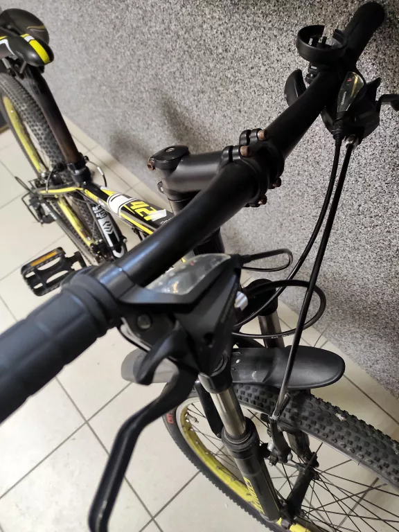 ROWER MTB STACATO STOUTE 421 24"