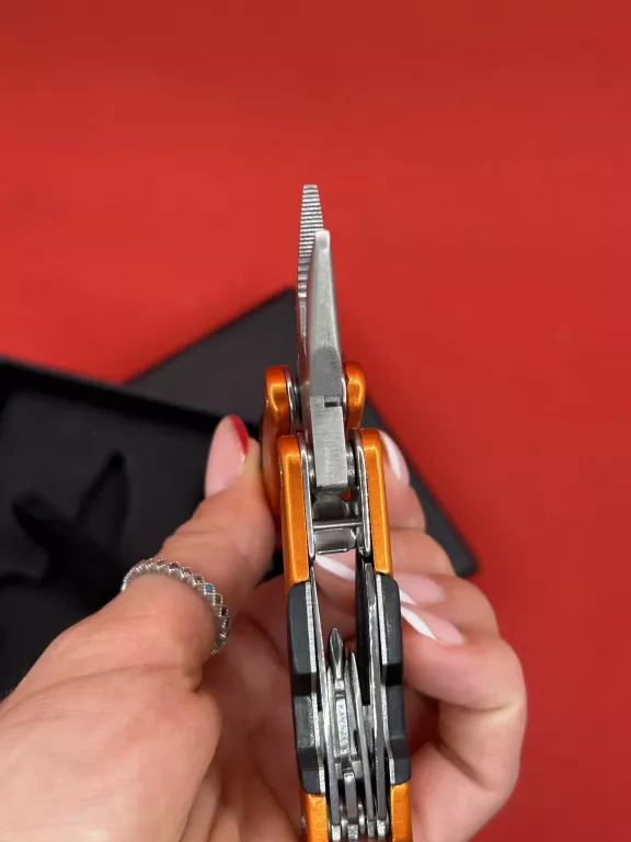 MULTITOOL EULER HERMES + LATARKA PUDEŁKO