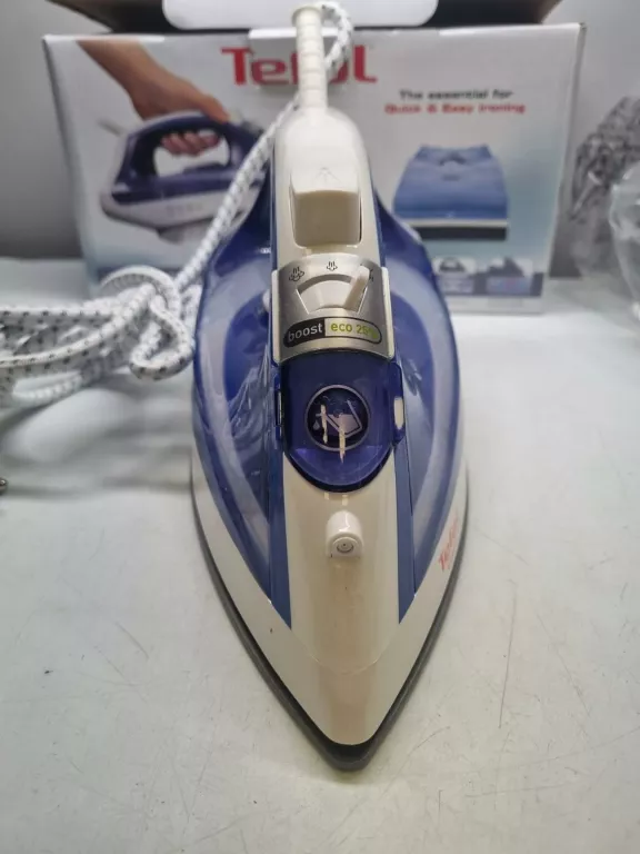 ŻELAZKO TEFAL FV1711 W PUDEŁKU