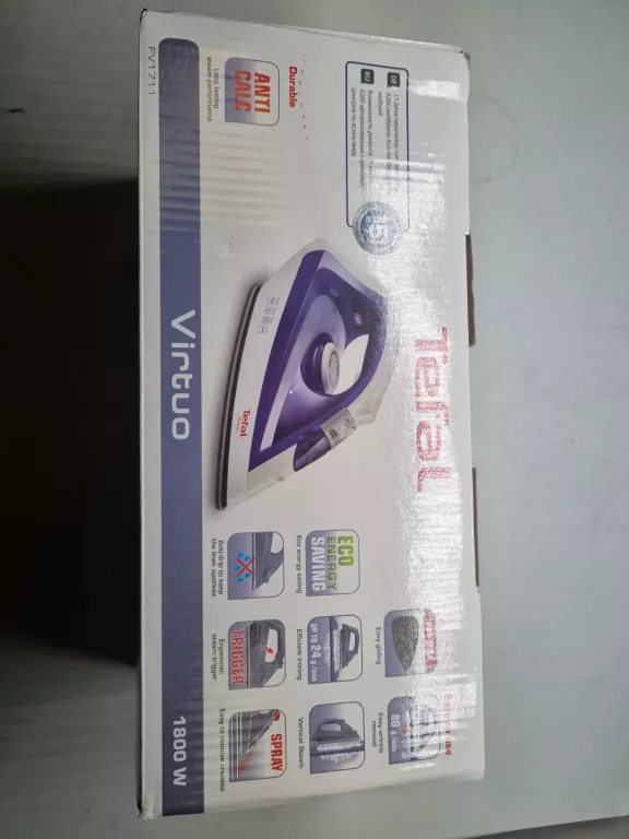 ŻELAZKO TEFAL FV1711 W PUDEŁKU