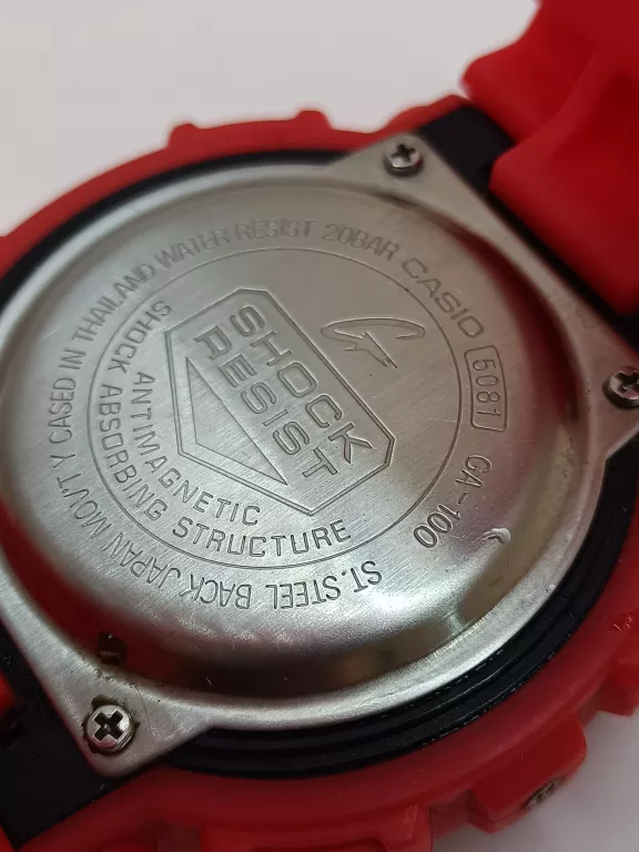 ZEGAREK - CASIO G-SHOCK GA-100 (CZERWONY)