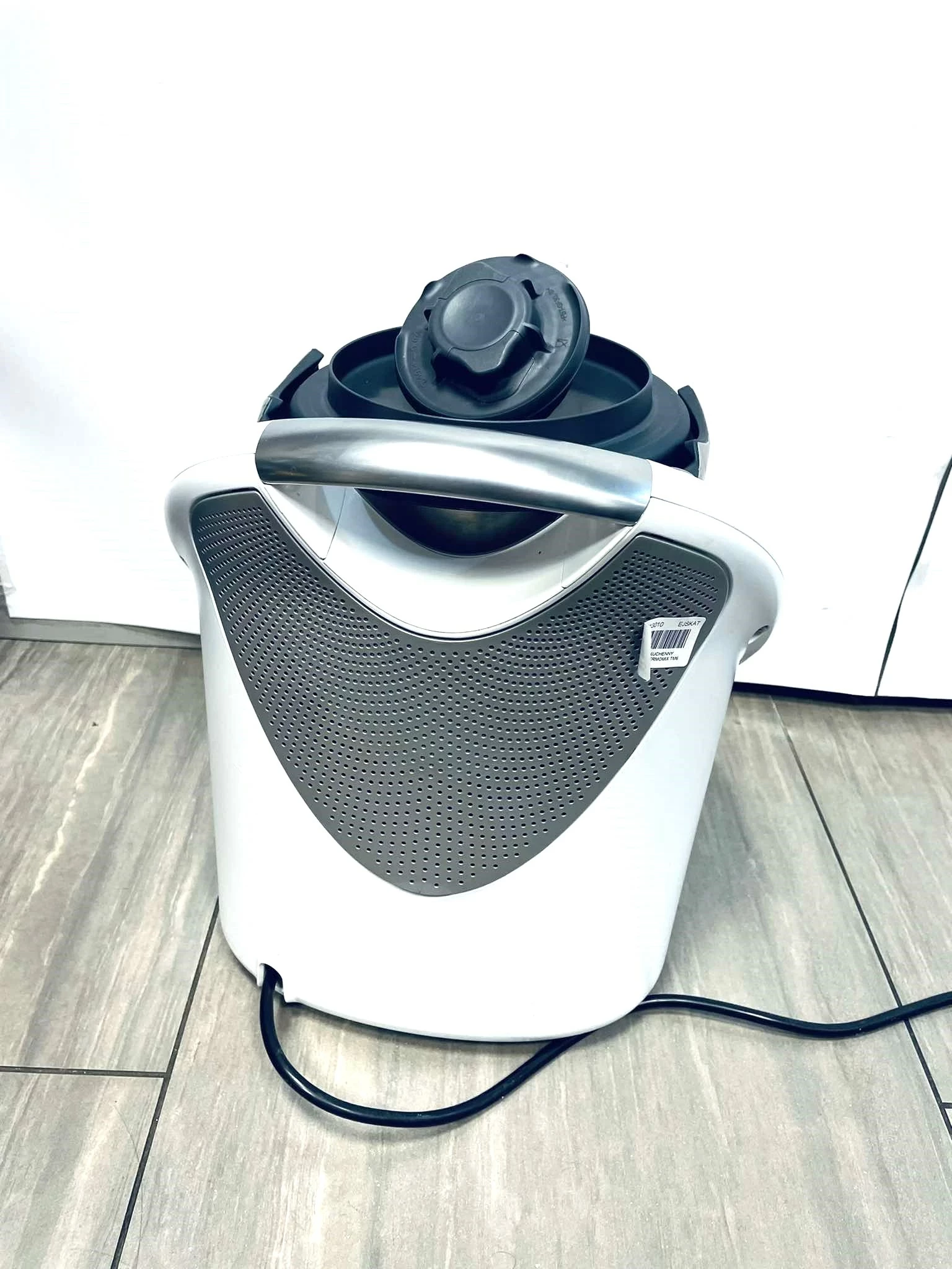 robot-kuchenny-vorwerk-thermomix-tm6-1500-stan-11323-2