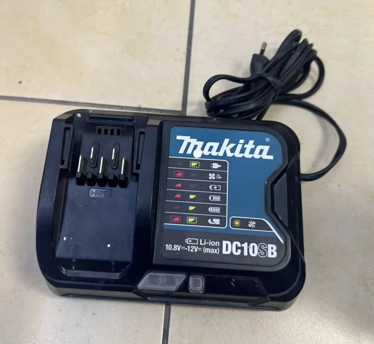 ZESTAW MAKITA DF331DSMJ WIERTARKO-WKRĘTARKA + LASER KRZYŻOWY/AKU/WALIZKA