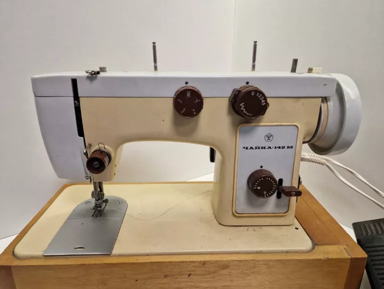 maszyna-do-szycia-czajka-142-m-kolor-dominujacy-129357-906890