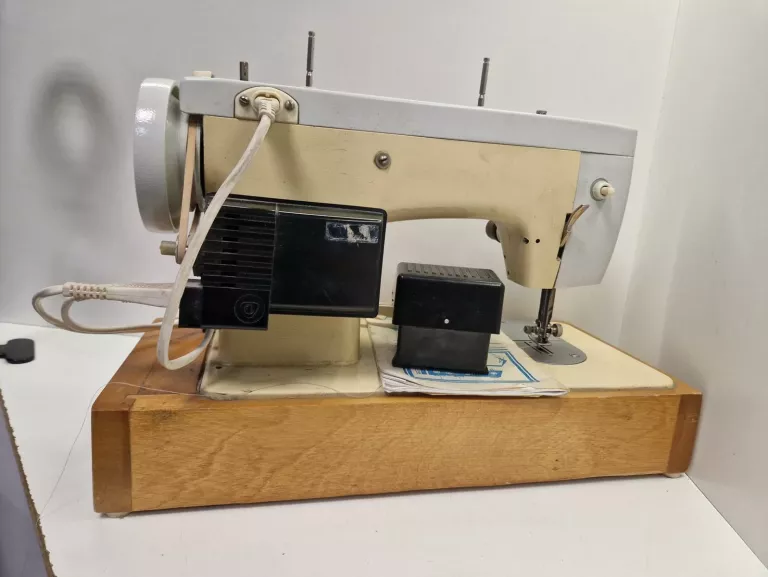 maszyna-do-szycia-czajka-142-m-stan-11323-2
