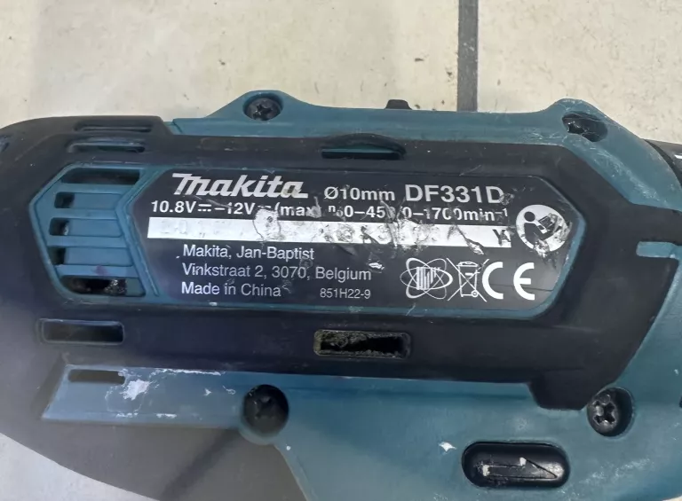 ZESTAW MAKITA DF331DSMJ WIERTARKO-WKRĘTARKA + LASER KRZYŻOWY/AKU/WALIZKA
