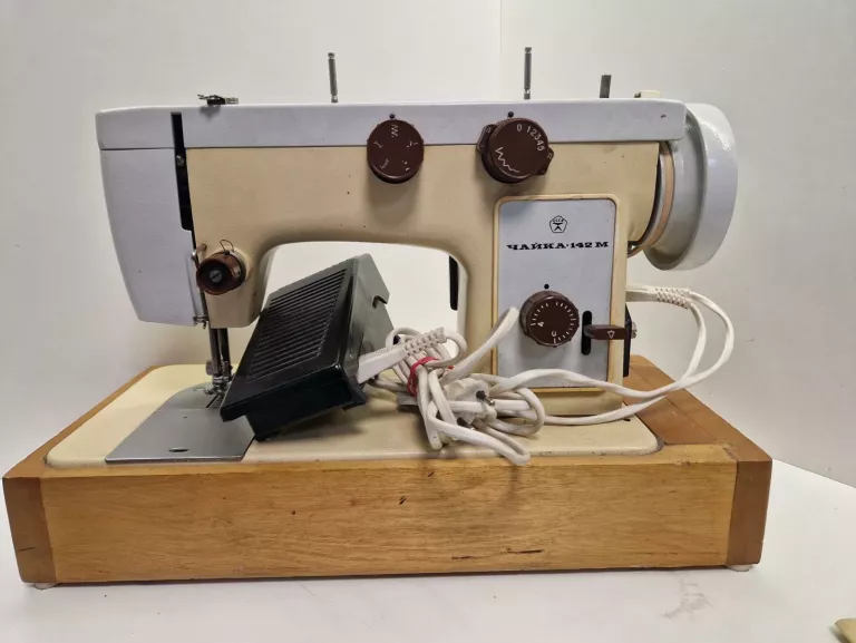 maszyna-do-szycia-czajka-142-m-stan-11323-2
