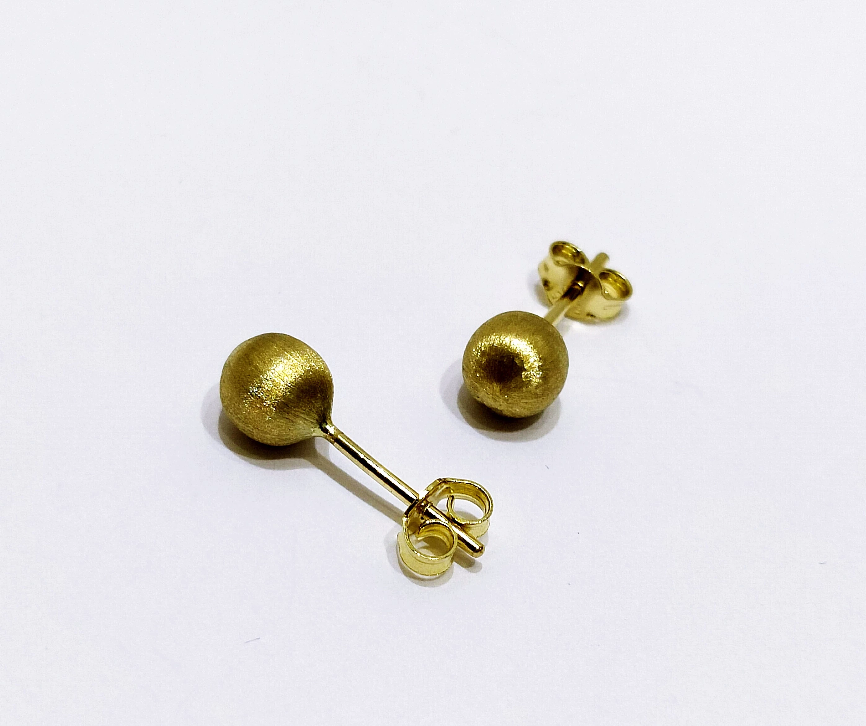 kolczyki-zlote-kulki-satynowe-sztyfty-585-material-15835-2