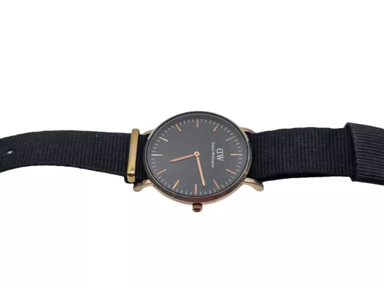 KLASYCZNY ZEGAREK MĘSKI DANIEL WELLINGTON CLASSIC BATERIA DO WYMIANY