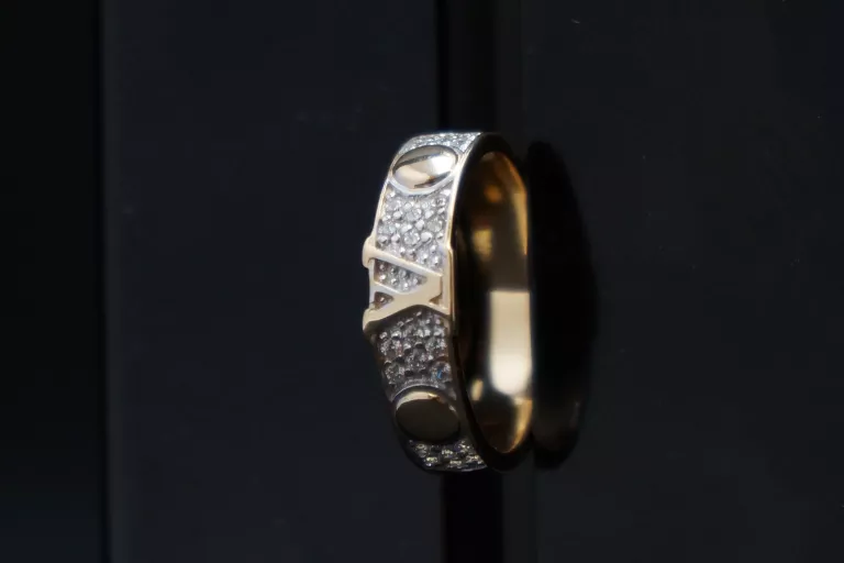 ZŁOTY PIERŚCIONEK  585  4,42G  R:17