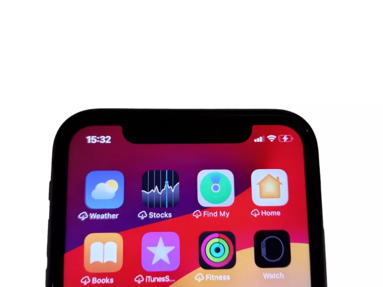 APPLE IPHONE 11 4/64GB 6,1" 3310MAH 12 MPX 87% BLACK