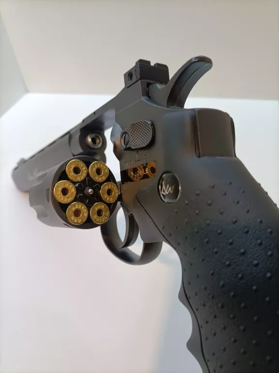 REWOLWER ASG - DAN WESSON 8'' / 6MM / CO2 / ZESTAW KULKI + CO2