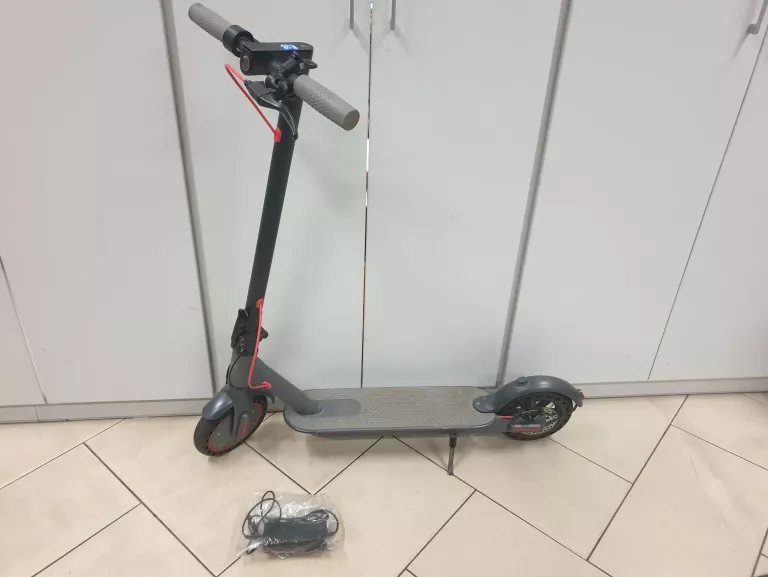 HULAJNOGA ELEKTRYCZNA JUICEASE M365