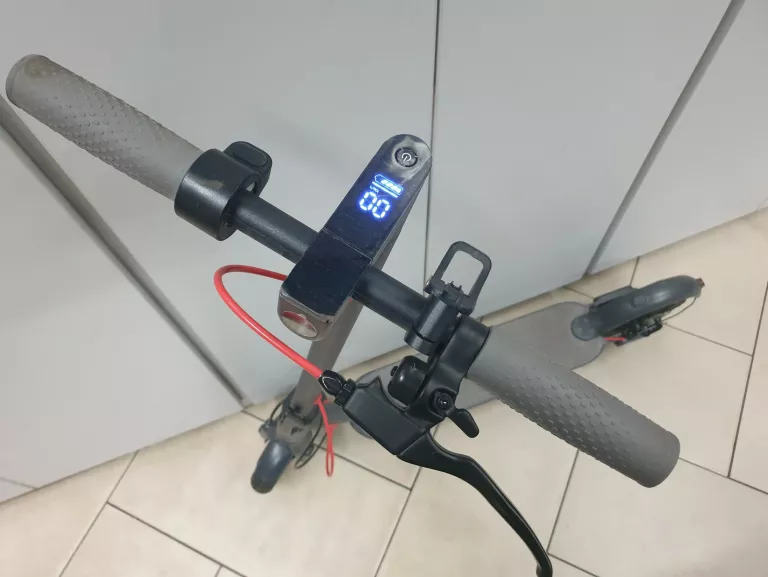 HULAJNOGA ELEKTRYCZNA JUICEASE M365