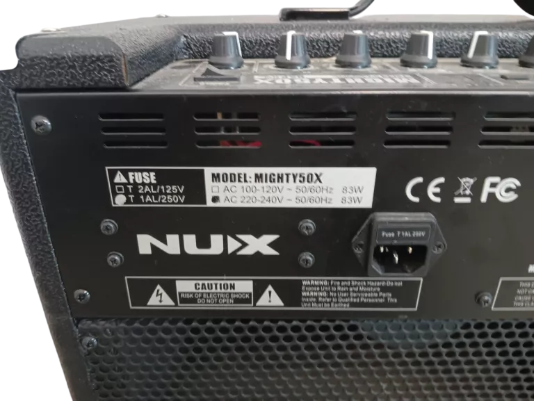 NUX MIGHTY 50X - WZMACNIACZ GITAROWY KOMBO Z EFEKTAMI