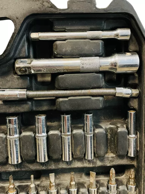 KLUCZE NASADOWE NEO TOOLS 94 EL.