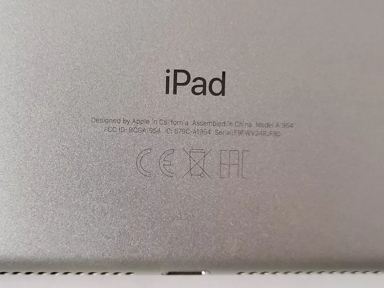 tablet-apple-ipad-6-gen-32gb-ios-1771-tryb-sluchawkowy-system-operacyjny-16332-4