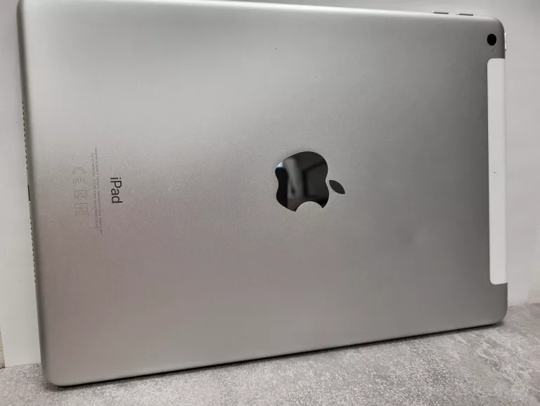 tablet-apple-ipad-6-gen-32gb-ios-1771-tryb-sluchawkowy-transmisja-danych-217-512