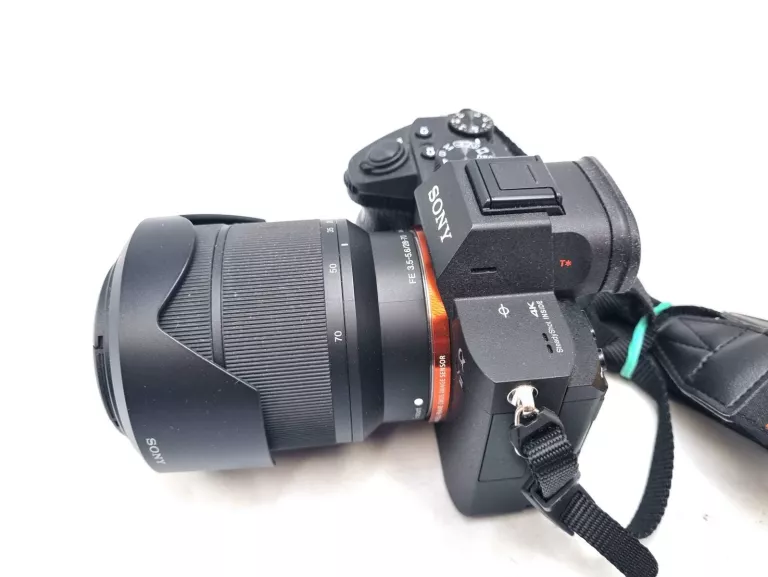 APARAT FOTOGRAFICZNY SONY ALPHA A7 III 4K KORPUS + OBIEKTYW 28-70