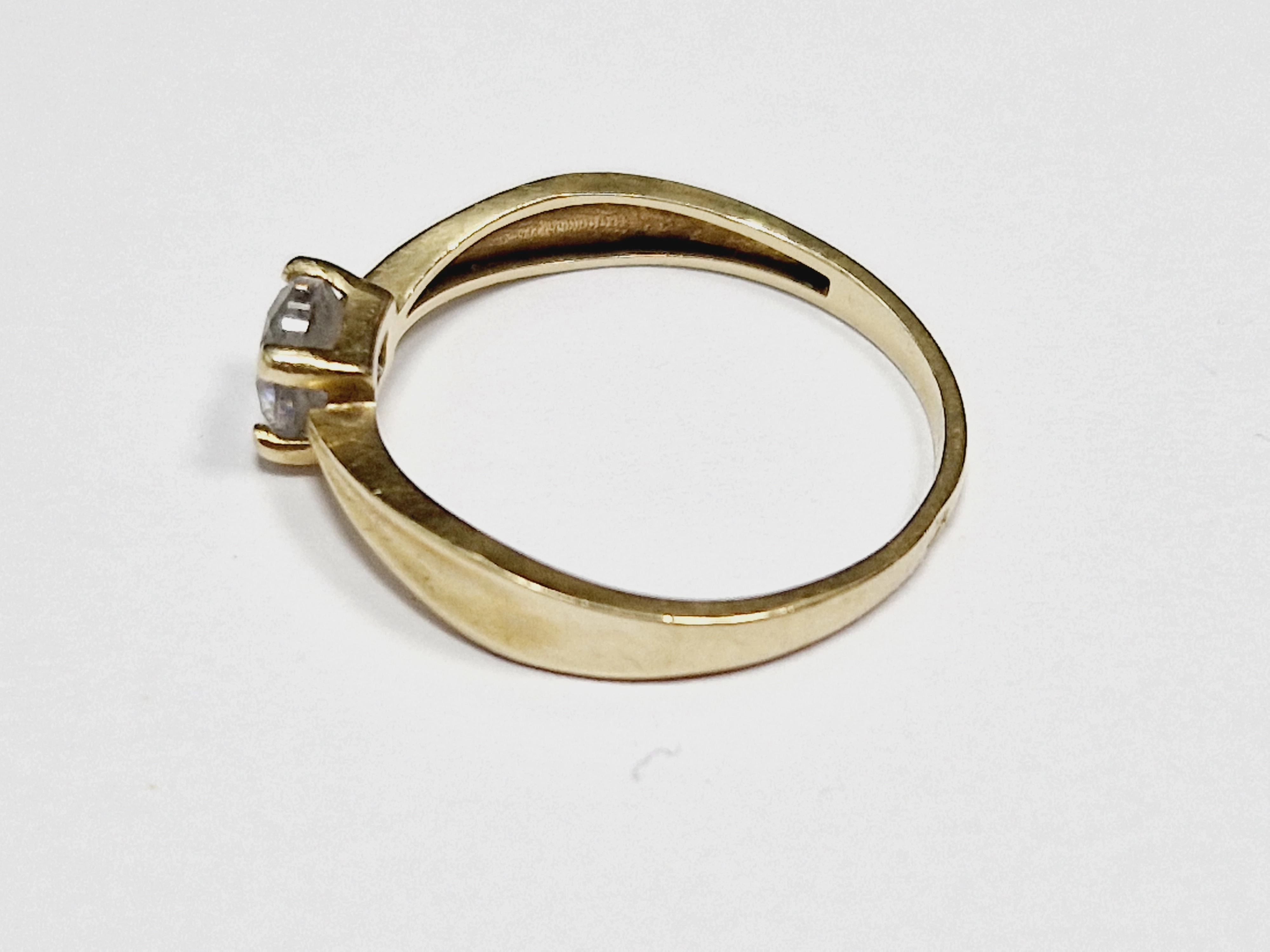 sliczny-zloty-pierscionek-585-166g-r14-material-15835-2