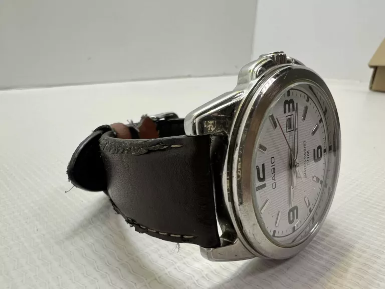 ZEGAREK MĘSKI CASIO MTP-1314 WR50M