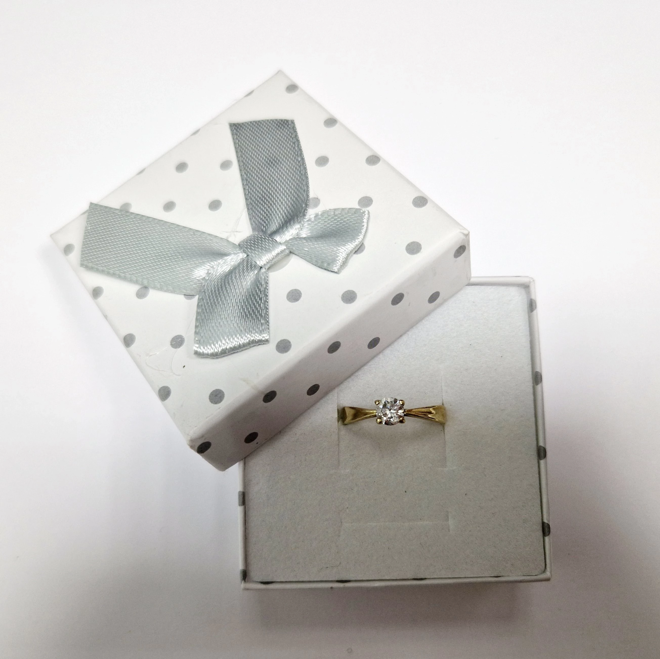 sliczny-zloty-pierscionek-585-166g-r14-ean-gtin-5903772054187