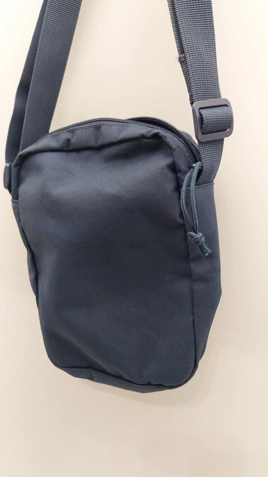 levis-meska-saszetka-niebieska-mala-na-zamek-1s7a-rodzaj-204229-362105