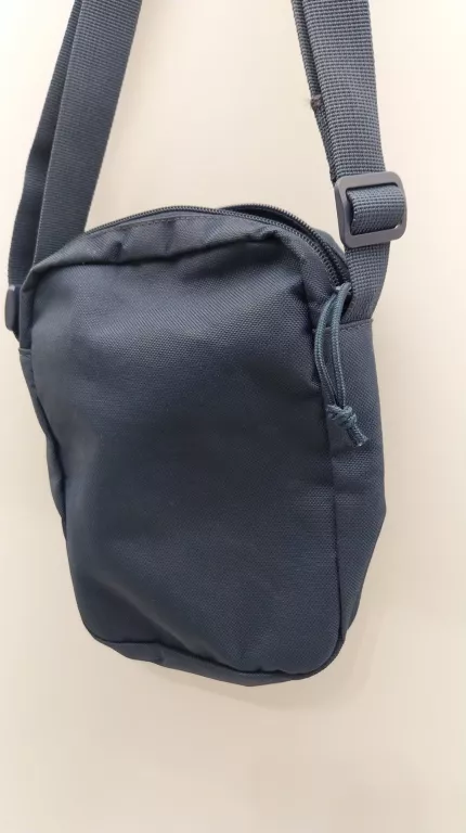 levis-meska-saszetka-niebieska-mala-na-zamek-1s7a-rodzaj-204229-362105