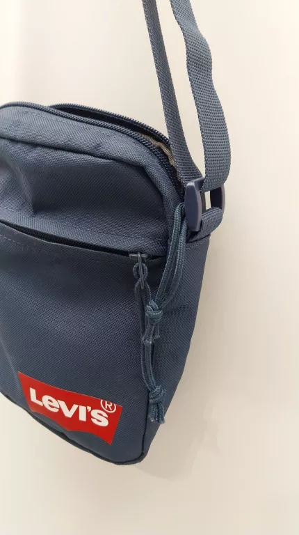 levis-meska-saszetka-niebieska-mala-na-zamek-1s7a-stan-11323-238058