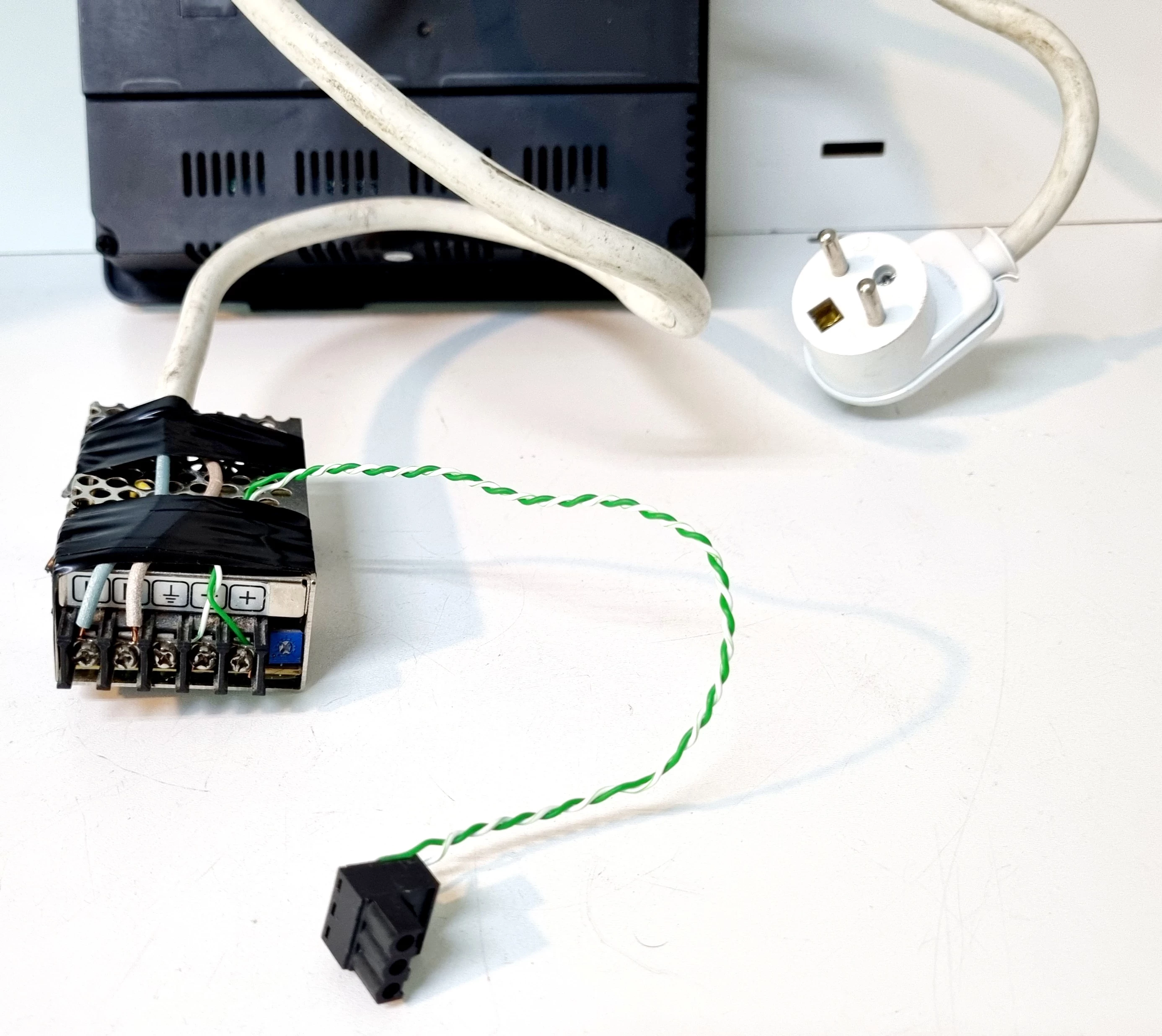 unitronics-usp-070-b10-kolorowy-i-graficzny-panel-hmi-product-id-b720da25-4b67-41ac-922d-18c245ce2fff
