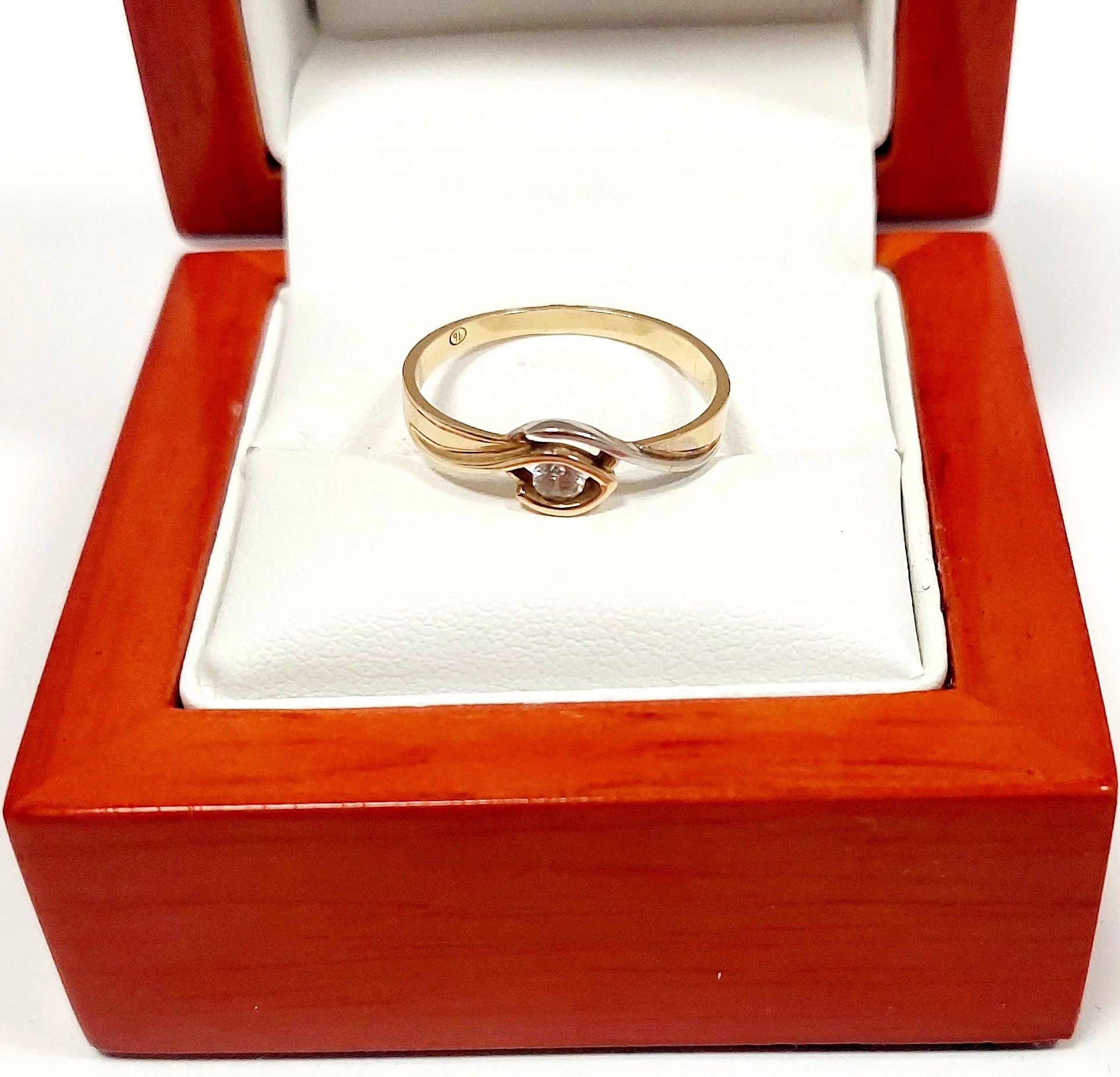 zloty-pierscionek-lezka-z-cyrkonia-180g-pr-585-r17-material-15835-2