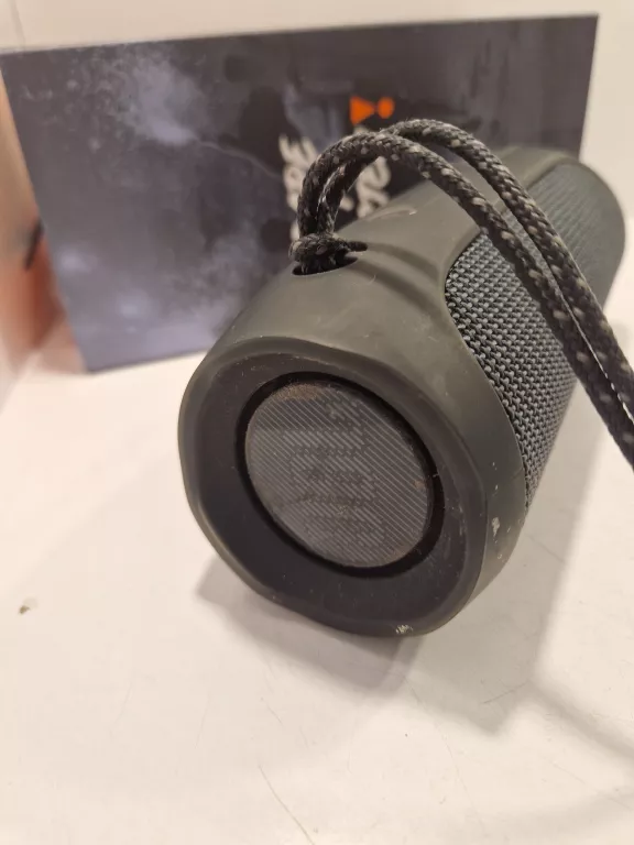 glosnik-jbl-flip-essential-2-stan-11323-2