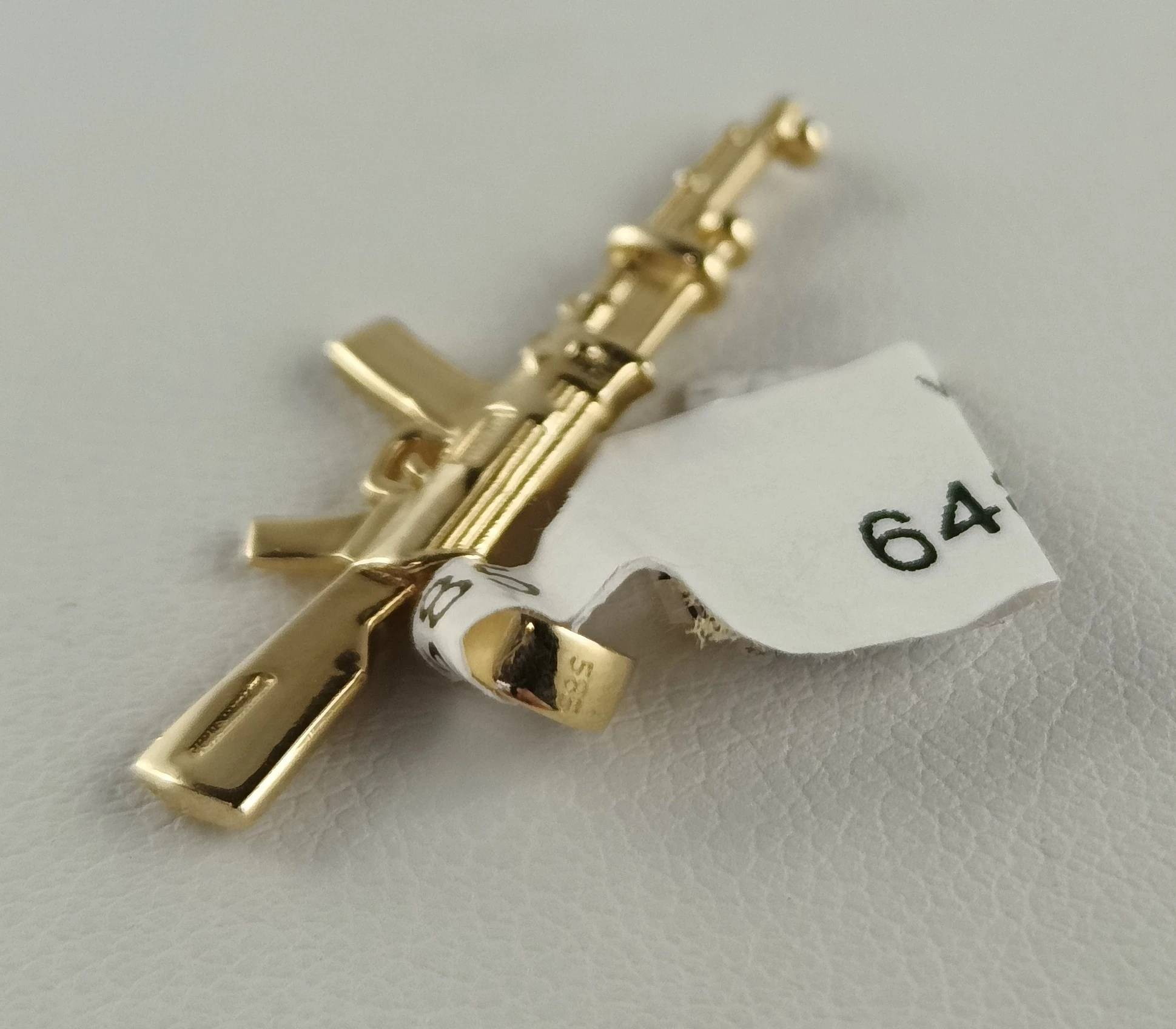 zlota-zawieszka-ak-47-585-185-g-marka-226434-1704211