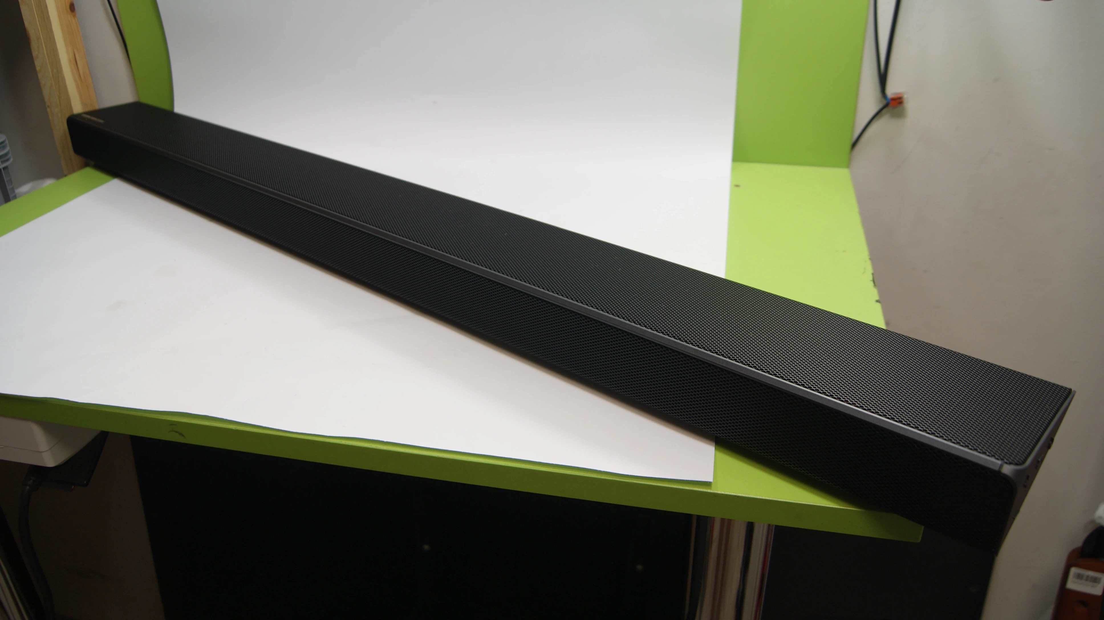 soundbar-samsung-hw-q70r-330w-glebokosc-produktu-1000