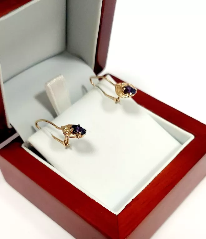 zlote-kolczyki-z-fioletowym-oczkiem-164g-p585-23cm-rodzaj-2205-16