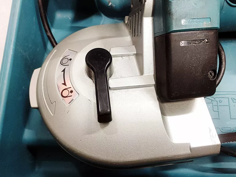 PIŁA TAŚMOWA MAKITA 2107F