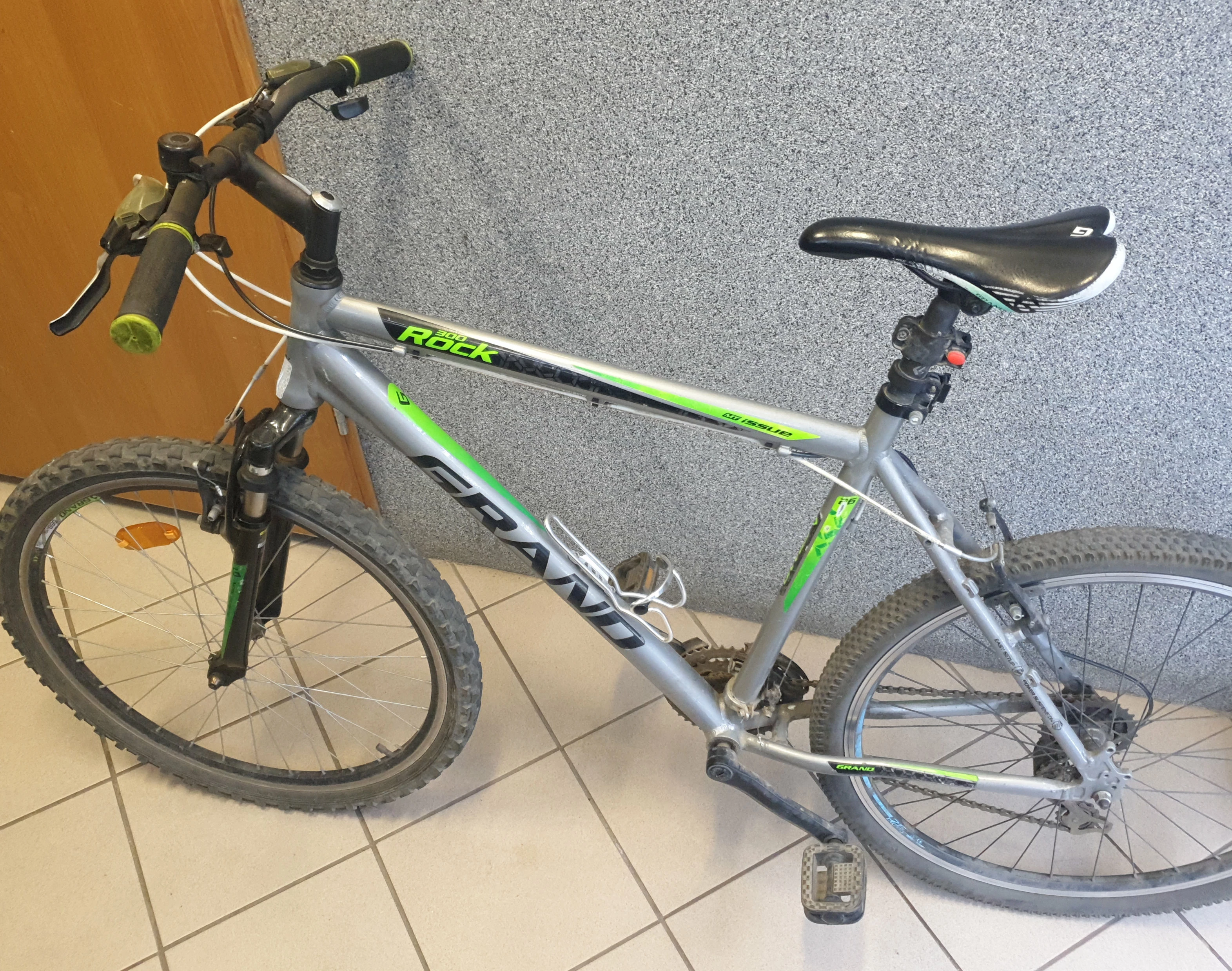 rower-grand-rock-300-liczba-biegow-21