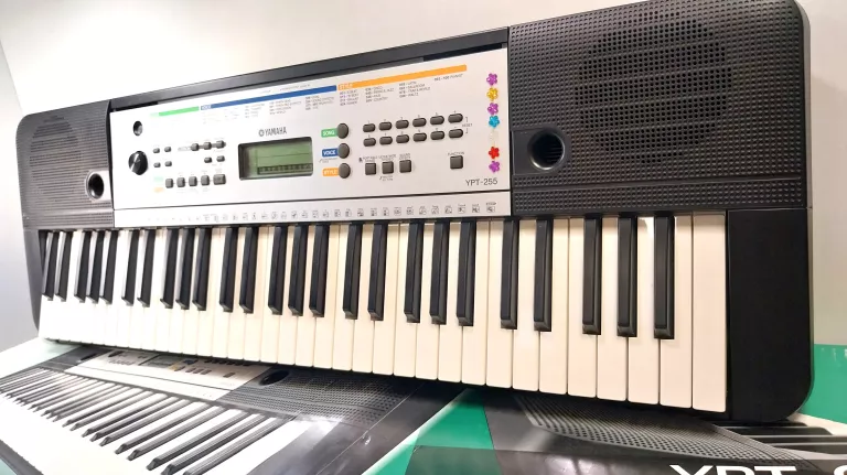KEYBOARD YAMAHA YPT-255/PUD